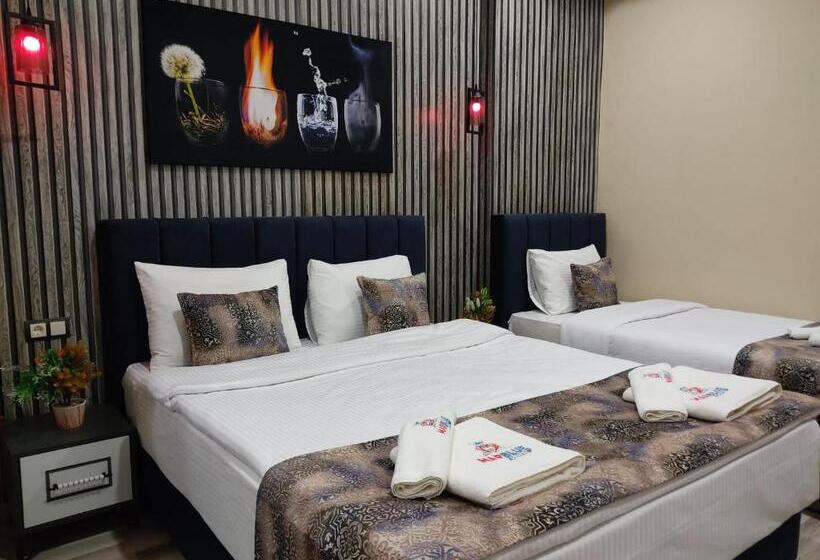 اتاق استاندارد سه نفره, Marblue