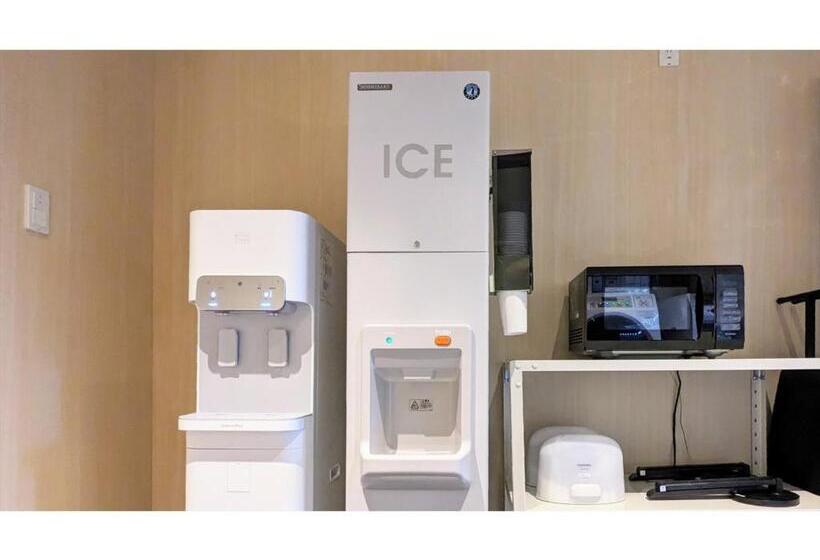 Monolocale Standard, Soki Kanazawa