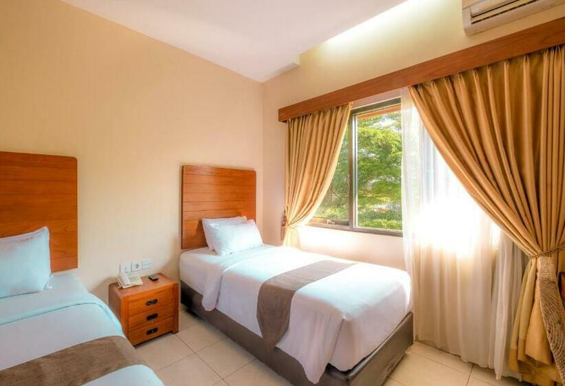 חדר סופריור, Assalaam Syariah