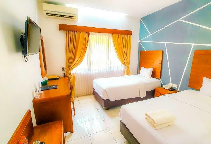 חדר סופריור, Assalaam Syariah