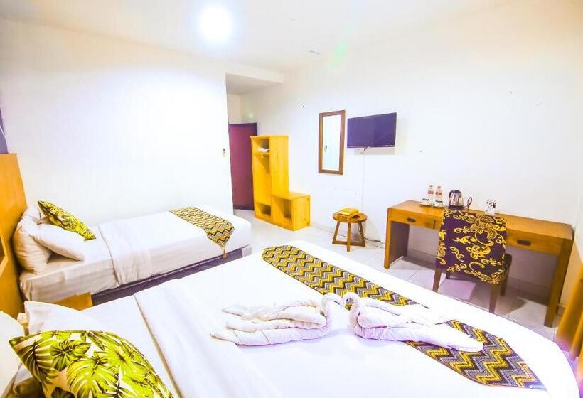 חדר סופריור, Assalaam Syariah