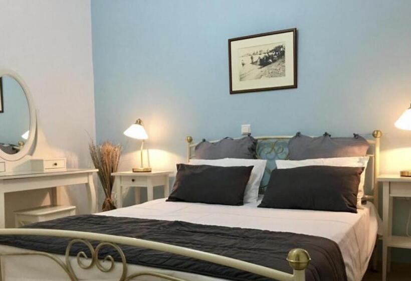 شقة غرفة واحدة مزودة بتراس, Mer Bleu Luxury Apartments