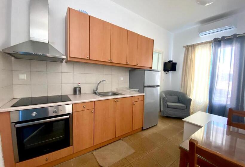 Апартаменты 2 Спальни, Mer Bleu Luxury Apartments