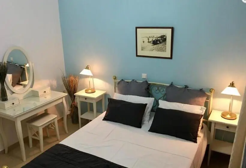 メゾネットスイート, Mer Bleu Luxury Apartments