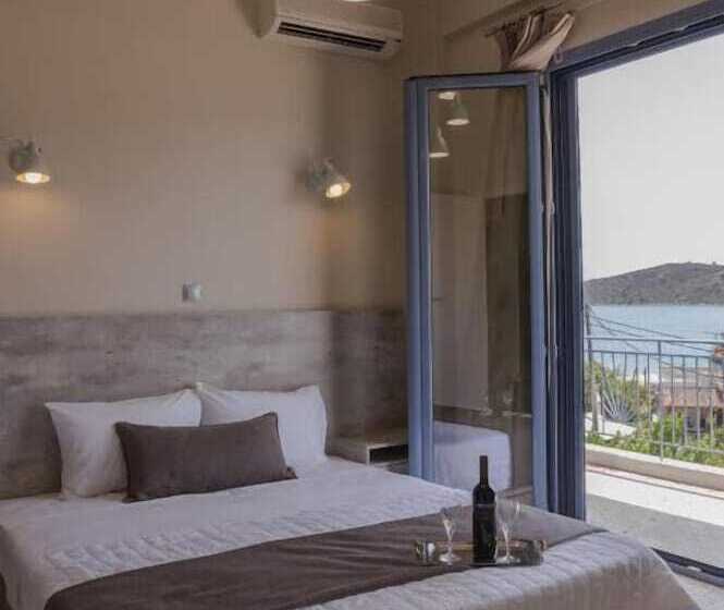 חדר דלוקס נוף לים, Vivari Acta