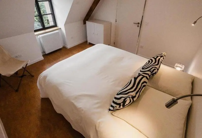 ２ベッドルームアパートメント, Logis Hôtel Restaurant L Argence