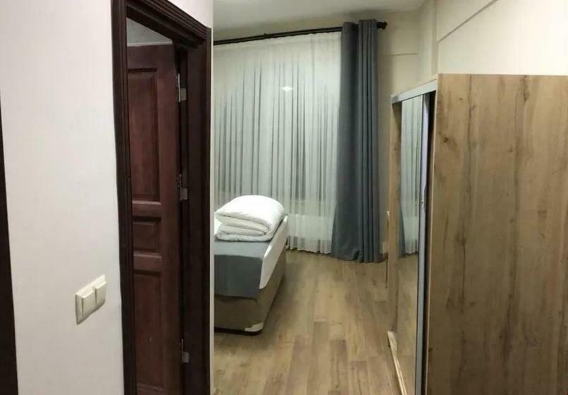 经济房, Savsat Kosk Otel