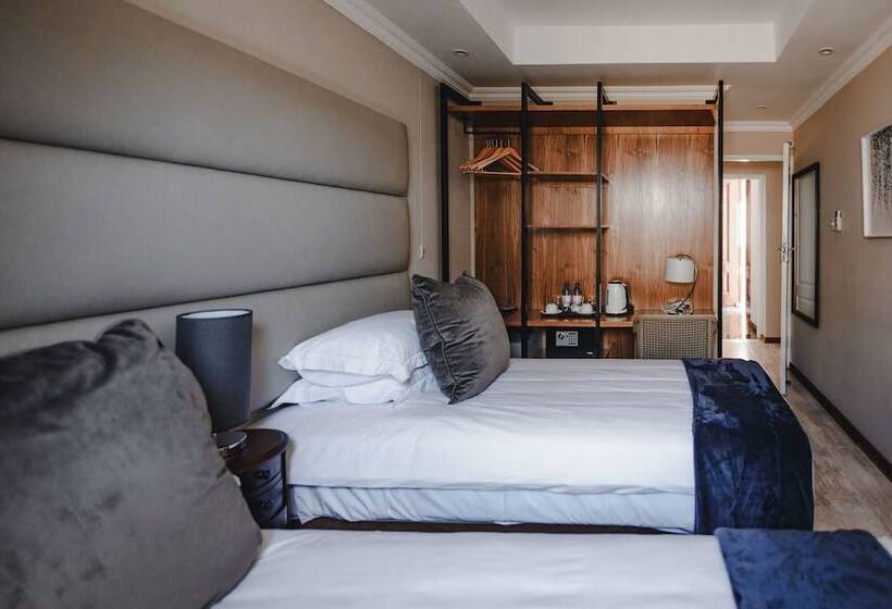 اتاق استاندارد, The Capital Guest House