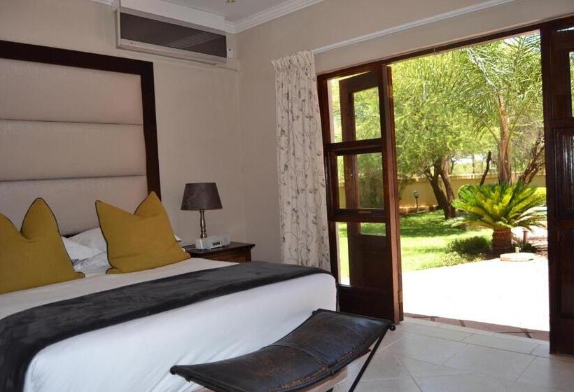 اتاق لوکس, The Capital Guest House