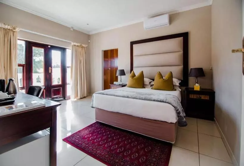 اتاق لوکس, The Capital Guest House