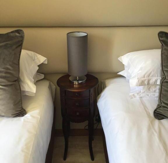 اتاق اکونومی, The Capital Guest House