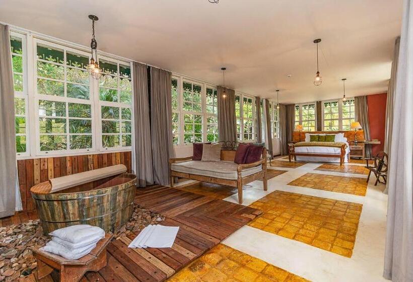 デラックスジュニアスイート, Confraria Colonial Hotel Boutique