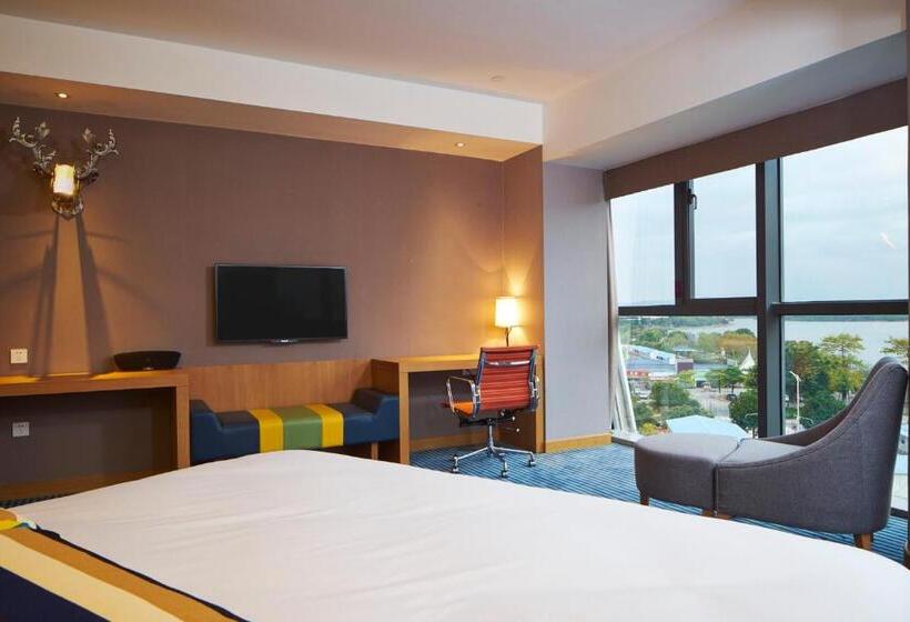 Suite, Aloft Dongguan Songshan Lake