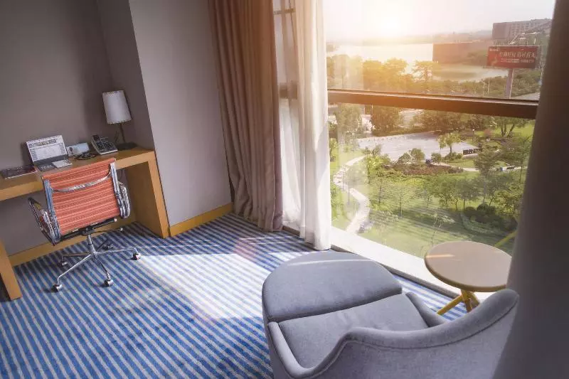 Standard-huone Järvinäkymä, Aloft Dongguan Songshan Lake
