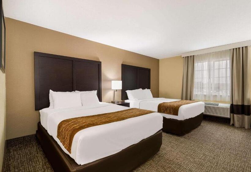 غرفه قياسيه سريرين مزدوجين, Comfort Inn Yankton Sd