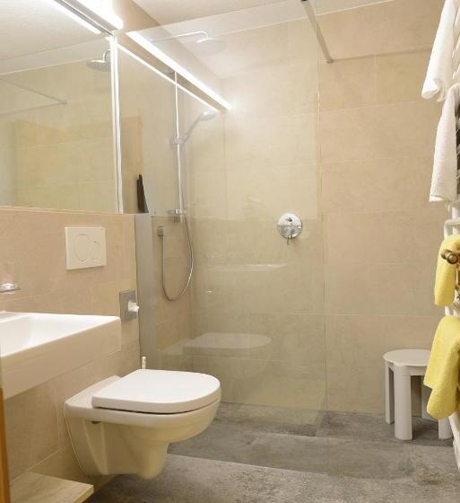 Номер Стандарт, Quality Hosts Arlberg Hotel Garni Mössmer