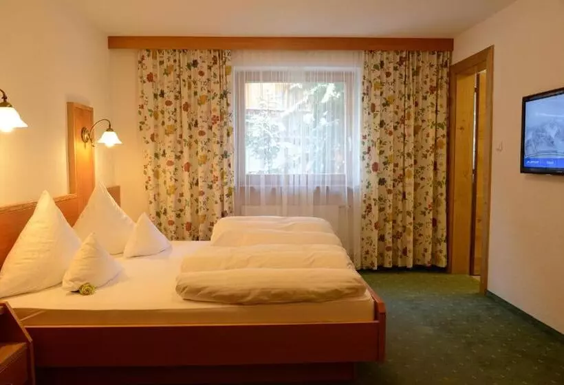 スタンダードルーム, Quality Hosts Arlberg Hotel Garni Mössmer