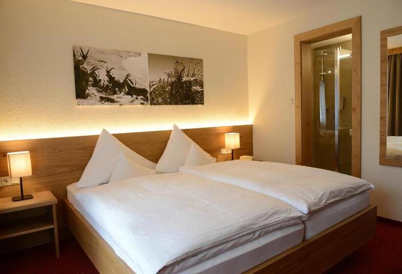 Номер Стандарт, Quality Hosts Arlberg Hotel Garni Mössmer