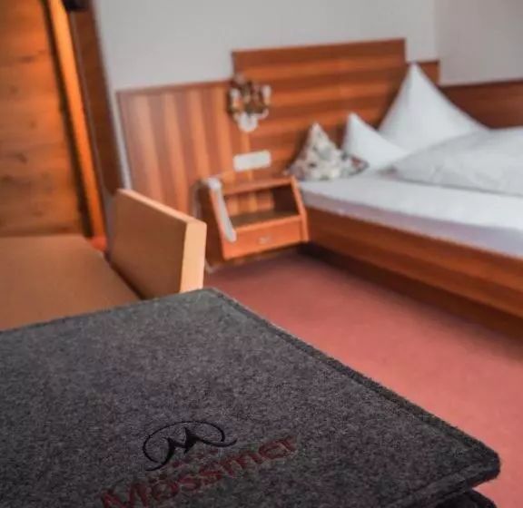 スタンダードシングルルーム, Quality Hosts Arlberg Hotel Garni Mössmer