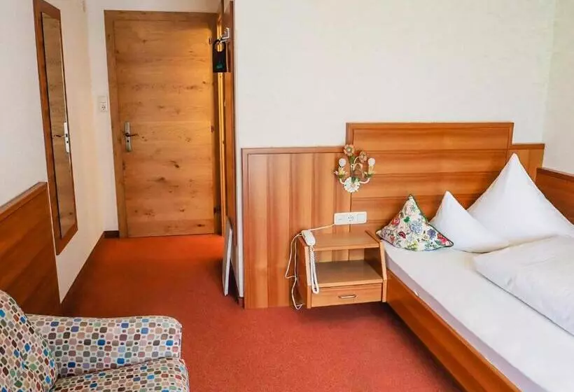 スタンダードシングルルーム, Quality Hosts Arlberg Hotel Garni Mössmer