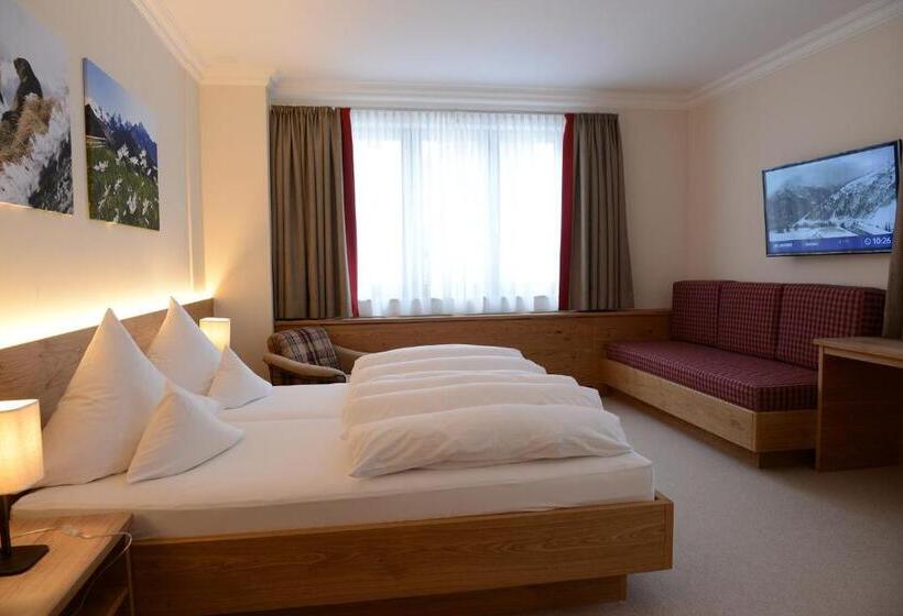 Трехместный Номер Deluxe, Quality Hosts Arlberg Hotel Garni Mössmer