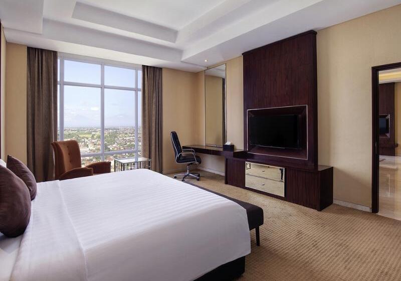 이그제큐티브 룸 킹사이즈 침대, Grand Mercure Solo Baru