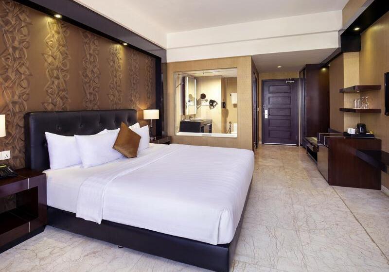 스탠다드 룸 킹사이즈 침대, Grand Mercure Solo Baru