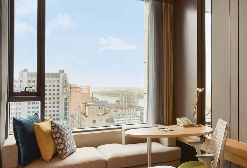 Номер Стандарт Двуспальная Кровать, Hilton Garden Inn Dandong