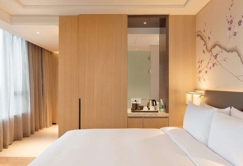 غرفة قياسية سرير مزدوج, Hilton Garden Inn Dandong