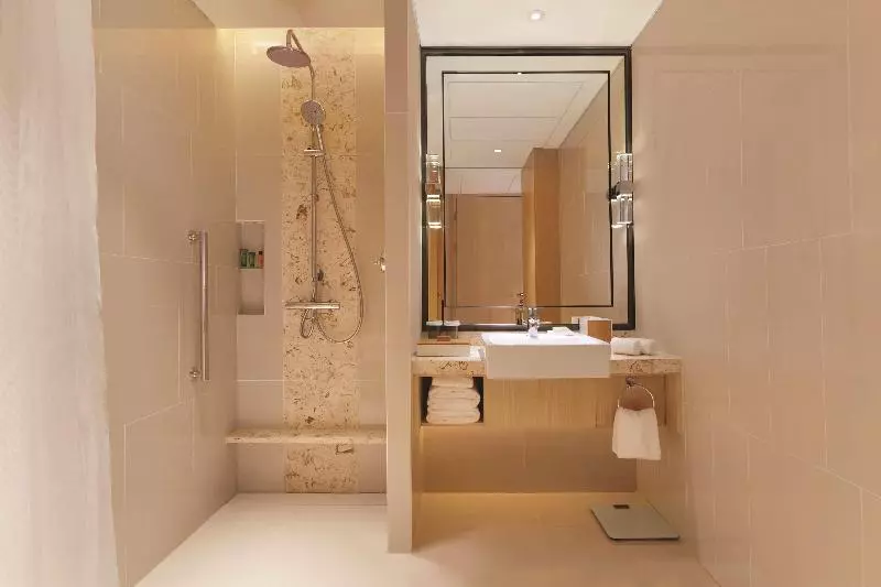 キングサイズベッドのスタンダードルーム, Hilton Garden Inn Dandong