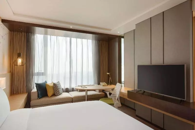 キングサイズベッドのスタンダードルーム, Hilton Garden Inn Dandong