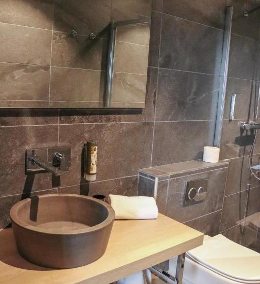 خانه 1 خوابه, Hôtel & Lodges Moby Dick