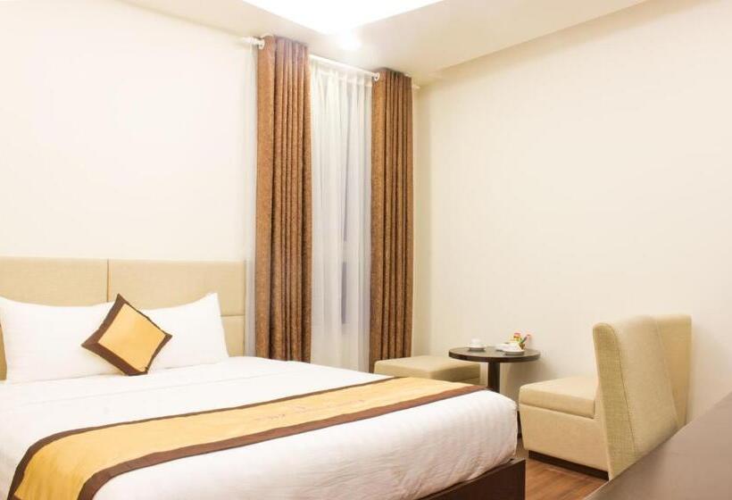 اتاق لوکس, International