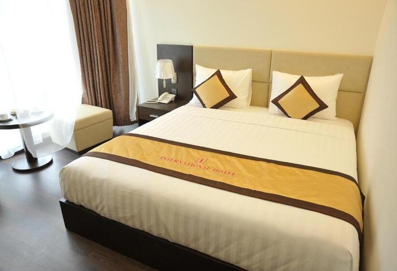 اتاق پرمیوم, International