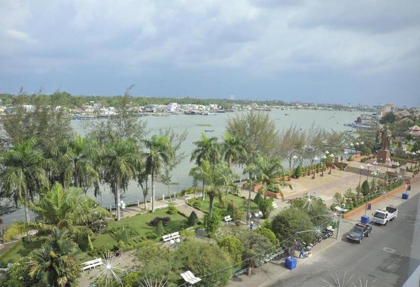 اتاق پرمیوم, International