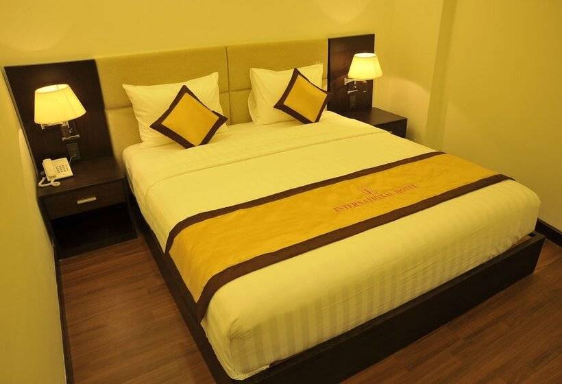 اتاق سوپریور, International