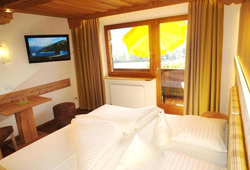 חדר סטנדרט עם מרפסת, Kirchbichlhof