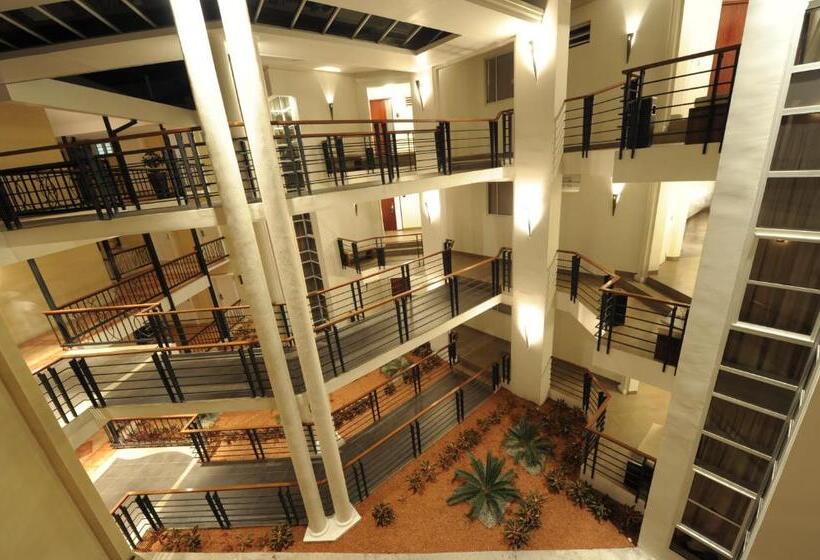 اتاق اجرایی, Lamana