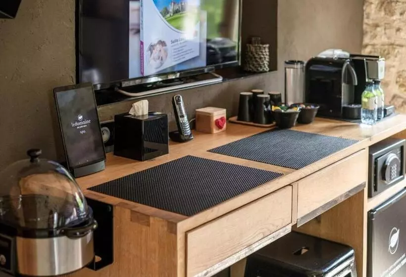 デラックスの４人部屋, Le Domaine Des Prés Verts Suites & Chambres Avec Jacuzzi Privatif