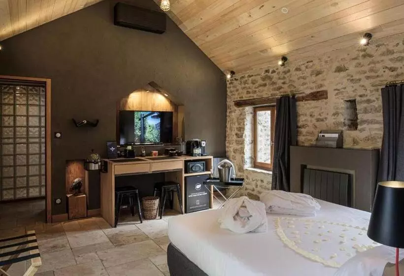 バスタブ付きデラックスルーム, Le Domaine Des Prés Verts Suites & Chambres Avec Jacuzzi Privatif