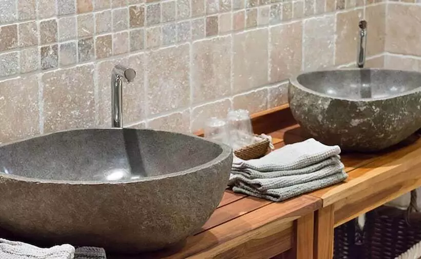 バスタブ付きスタンダードルーム, Le Domaine Des Prés Verts Suites & Chambres Avec Jacuzzi Privatif