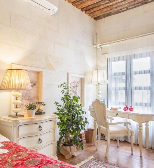 豪华房间带漩涡浴缸, Cappadocia Minia Cave