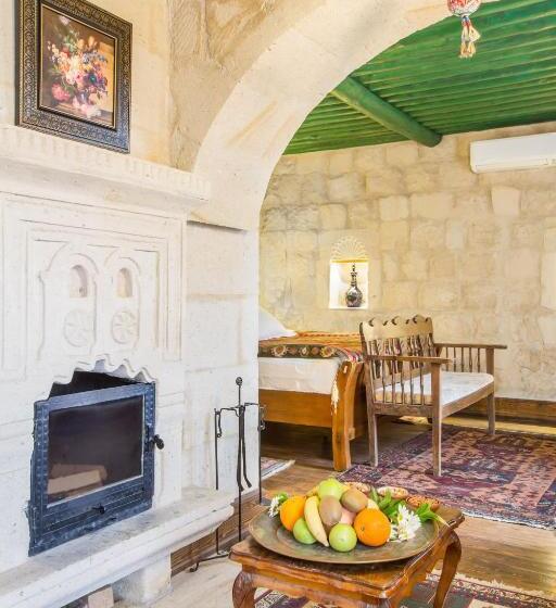 豪华房间带漩涡浴缸, Cappadocia Minia Cave