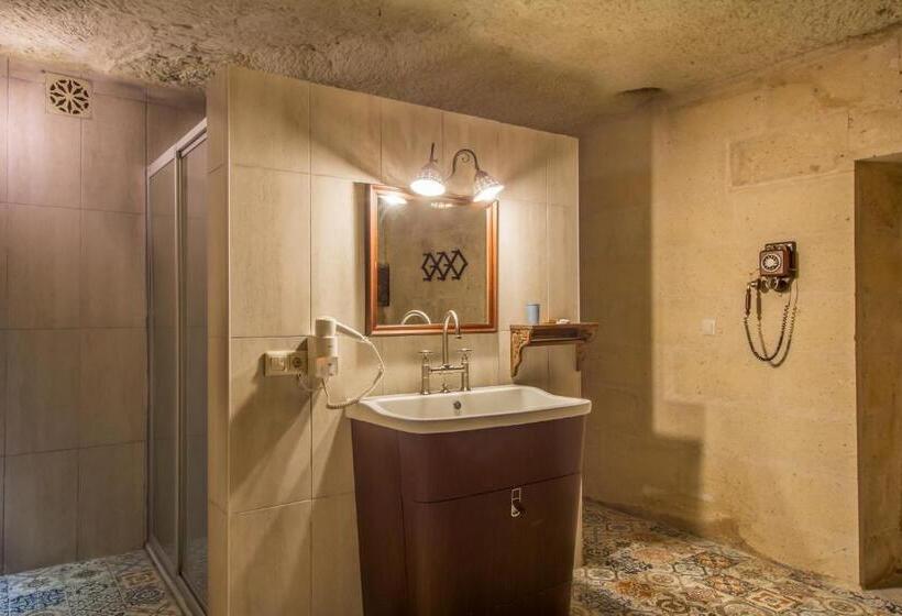 豪华房间带漩涡浴缸, Cappadocia Minia Cave