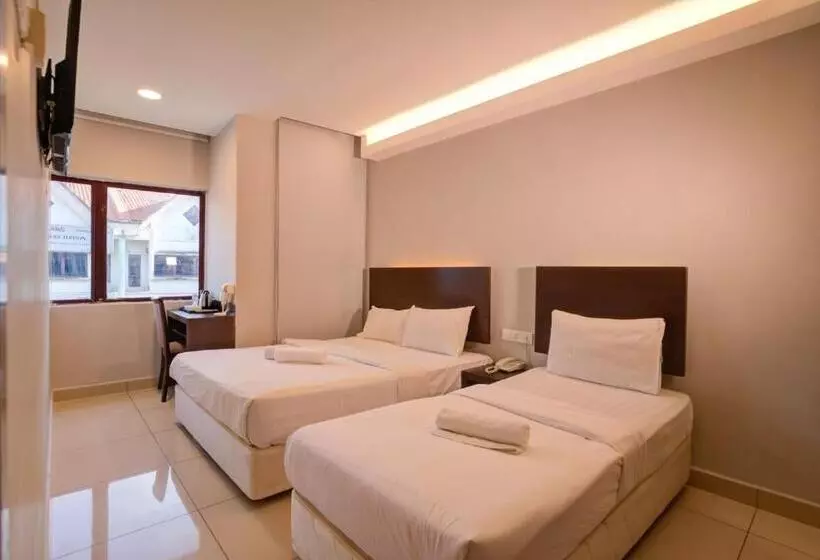 اتاق خانوادگی, New Town Suites At Bandar Sunway