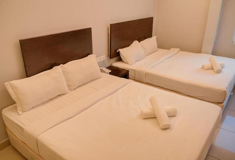 חדר סטנדרט לארבעה, New Town Suites At Bandar Sunway