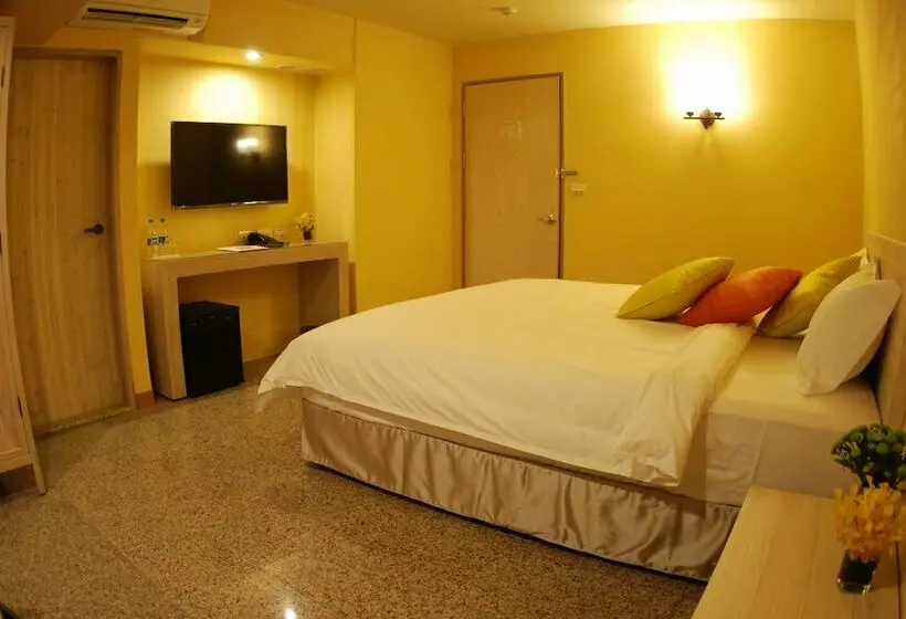 اتاق کلاسیک, Prima Casa