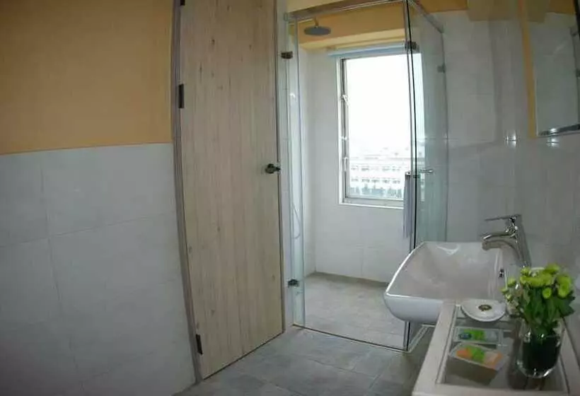 اتاق کلاس بیزنس, Prima Casa