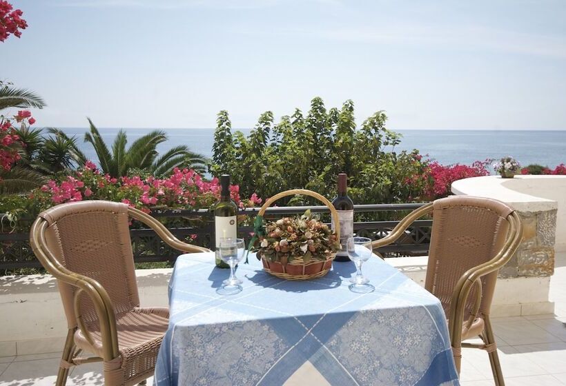 סטודיו סטנדרט נוף לים, Sarikampos Beach