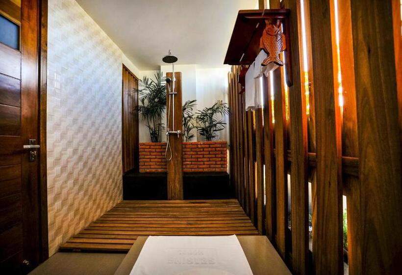 سوییت, Seasing Boutique